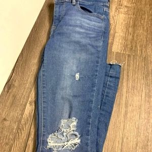 Levi Strauss & Co. 710 Super Skinny Blue Jeans , Size 28 (fits like a 9)